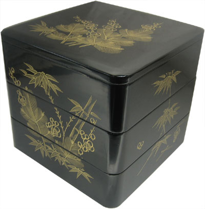 木製六五三段重黒漆塗松竹梅沈金/重箱