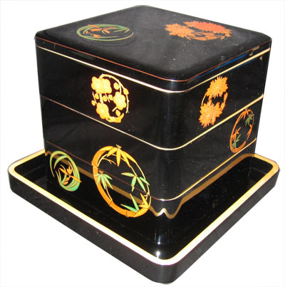 木製輪島塗三段重花丸四君子蒔絵(台258角x27H)/重箱